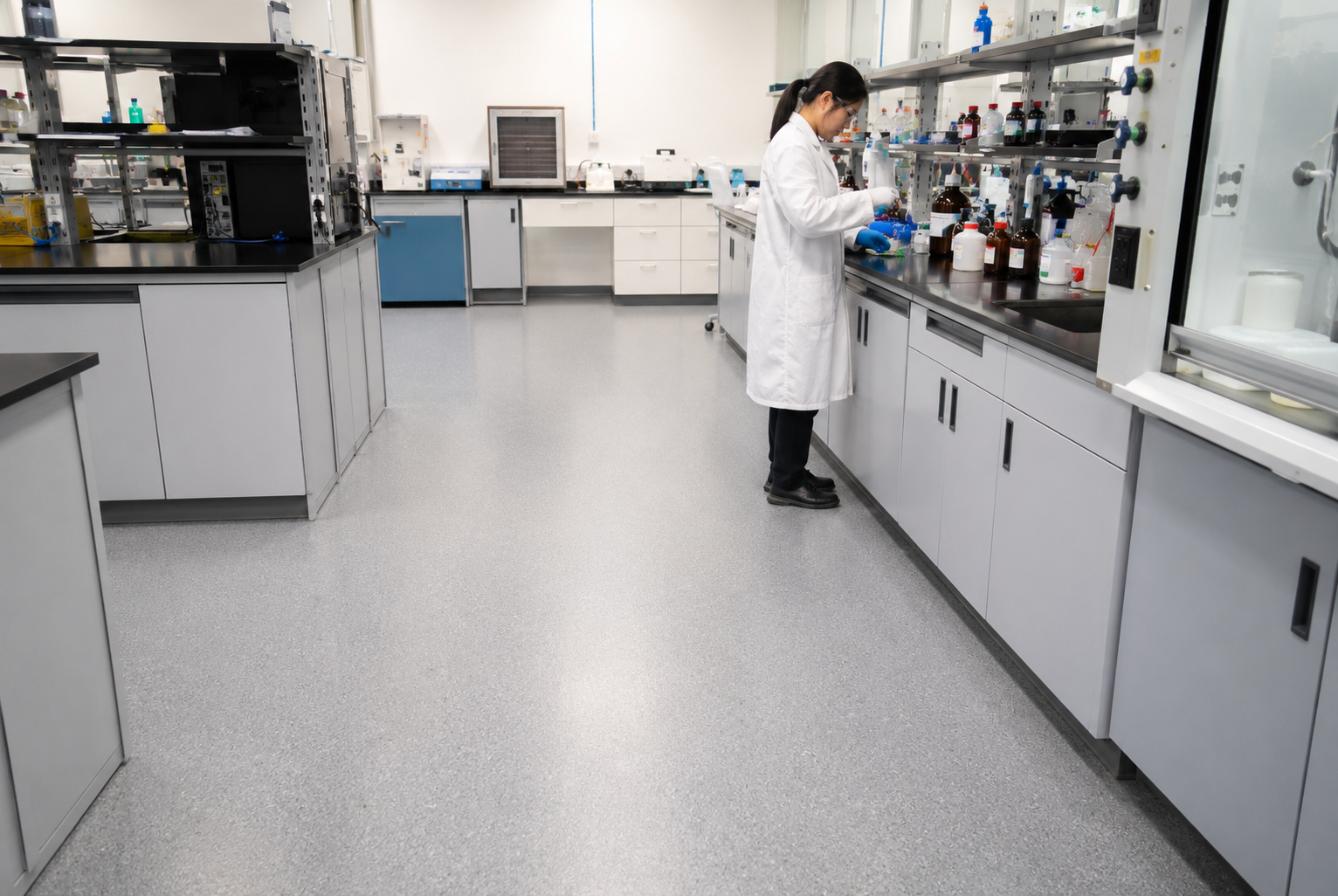 What Is the Best Laboratory Flooring for Safety and Chemical Resistance?